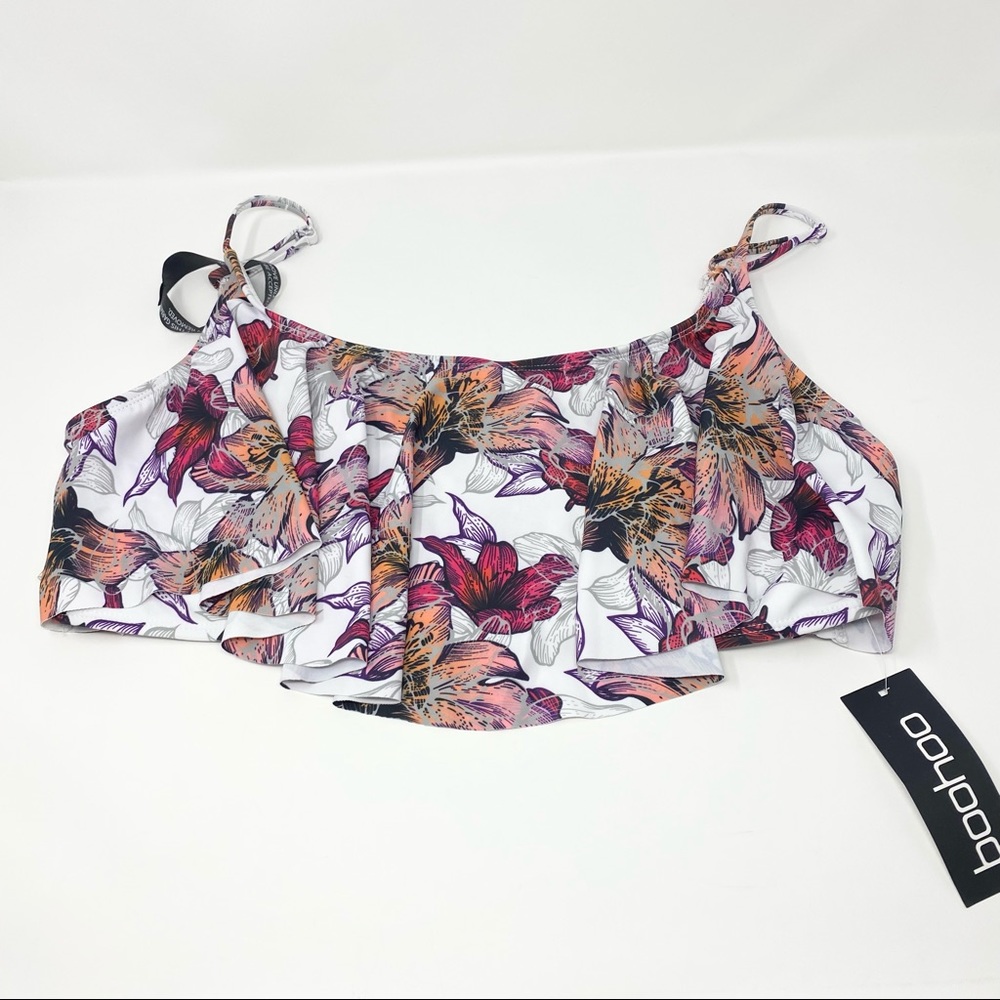- Boohoo floral bikini size 18 white plus size two pieces with pink flow…